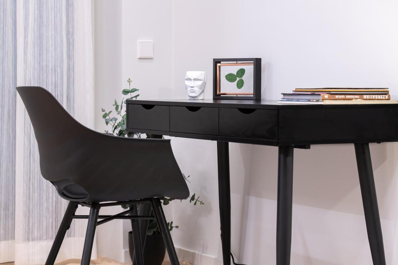 Dashaus 2 Bedroom Apartment Tallinn Eksteriør bilde